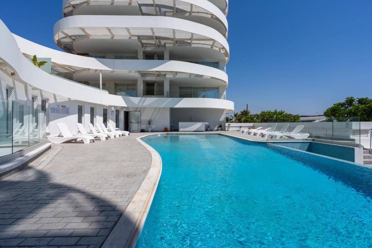 Oyster 1-Br Apt In Larnaca Eksteriør billede