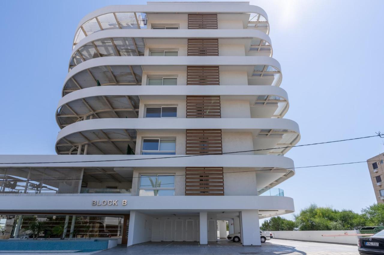 Oyster 1-Br Apt In Larnaca Eksteriør billede