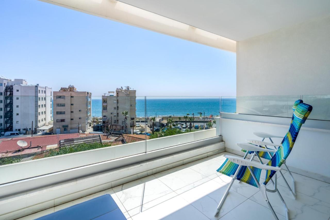 Oyster 1-Br Apt In Larnaca Eksteriør billede